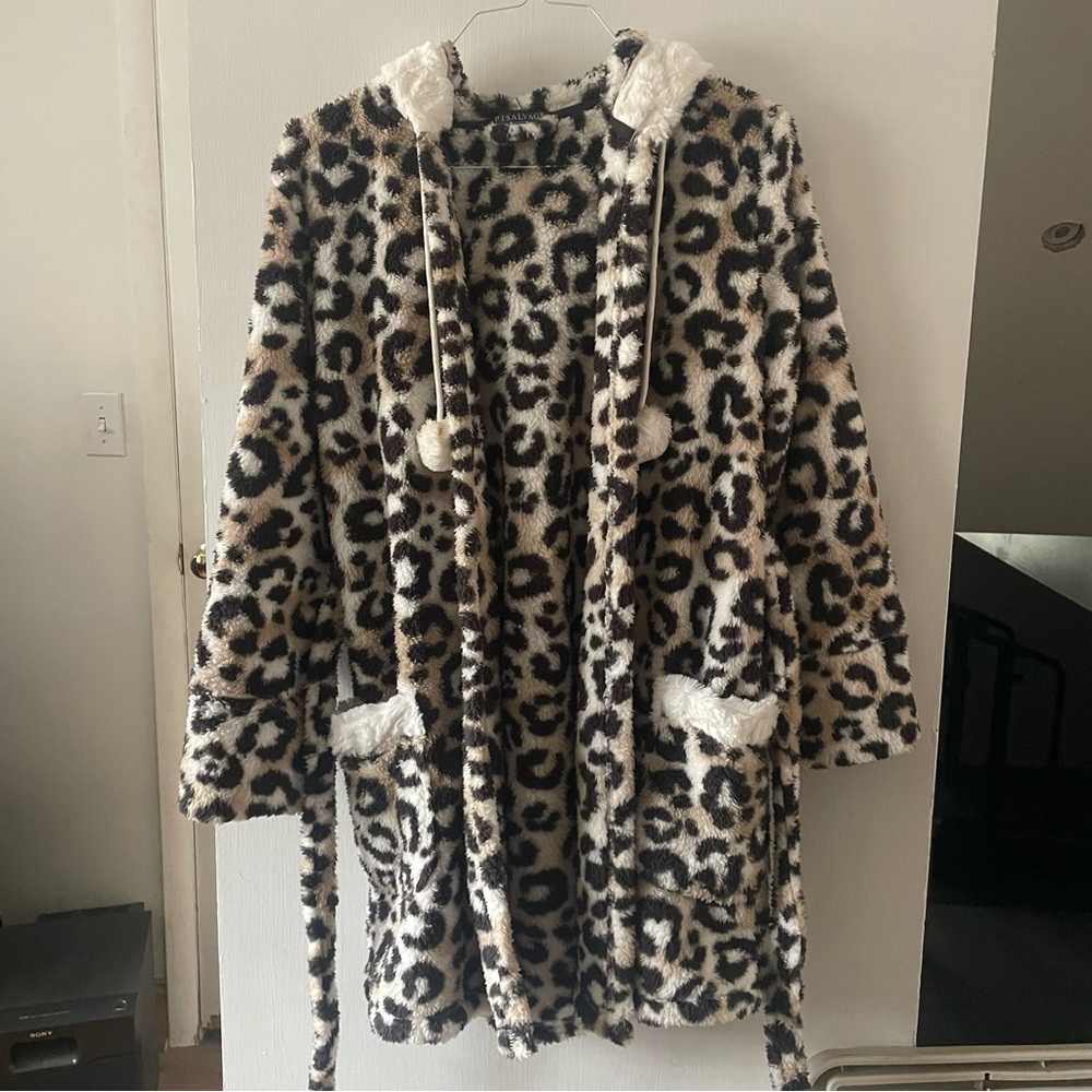 Pj Salvage Robe